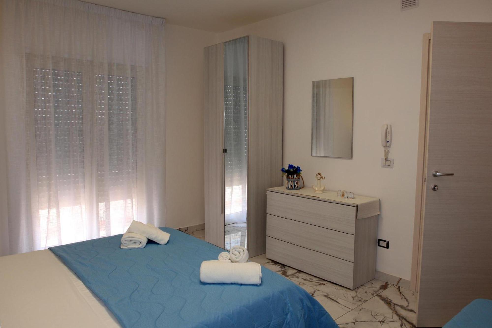 Pino Resort With Shared Pool ตอร์เลลาปิลโล ภายนอก รูปภาพ